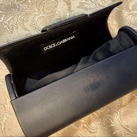 Dolce & Gabbana Full Logo On Side Frames Sunglasses early 2000’s or late 90’s. - Picture 8 of 9